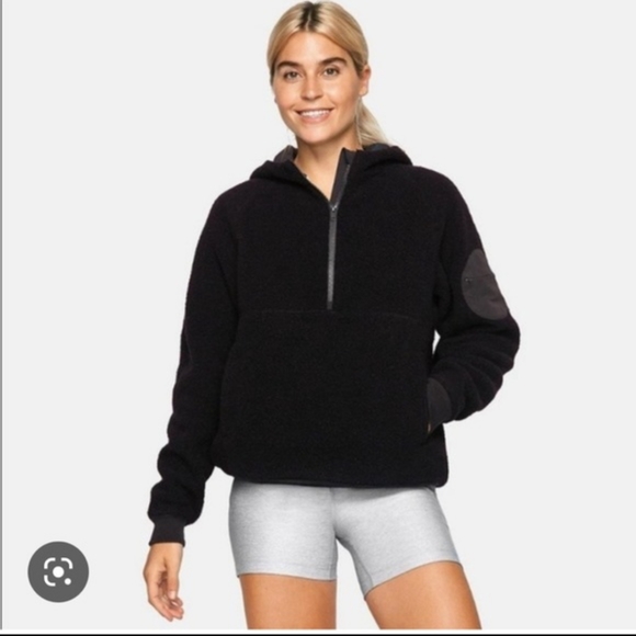 Outdoor Voices Megafleece Half-Zip Hoodie, black, XS - Picture 2 of 6